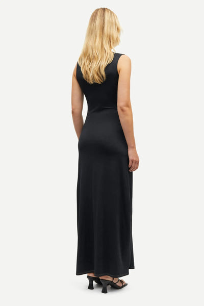 Saandreas Dress
