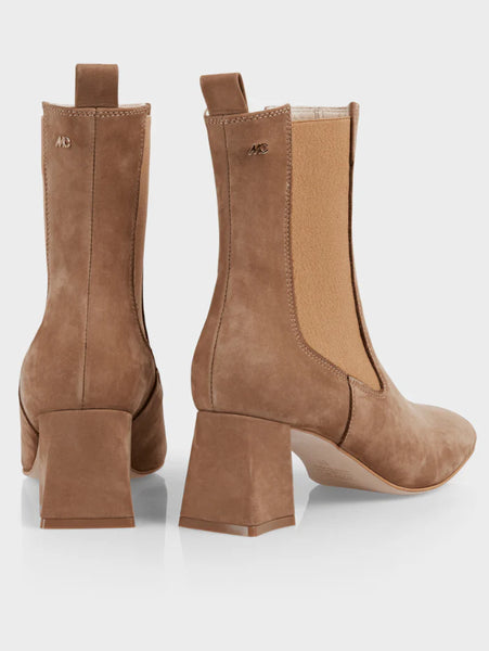 Elegant Suede Ankle Boot