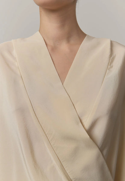 Sisi Silk Hooded Blouse