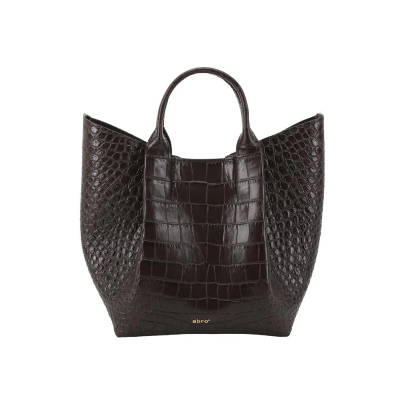 Essential Bucket Bag