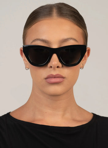 Kinni Cat Eye Sunglasses
