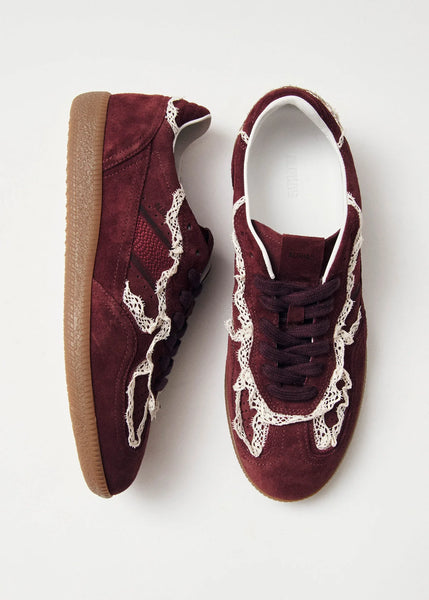 TB. 490 Crochet Burgundy Suede Sneakers