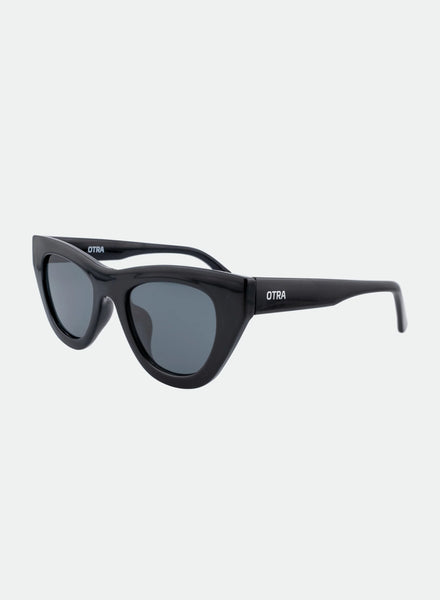 Kinni Cat Eye Sunglasses