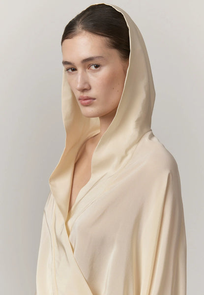 Sisi Silk Hooded Blouse