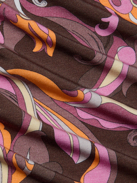 Ressi Fitted Tee - Pink/Brown Abstract Paisley