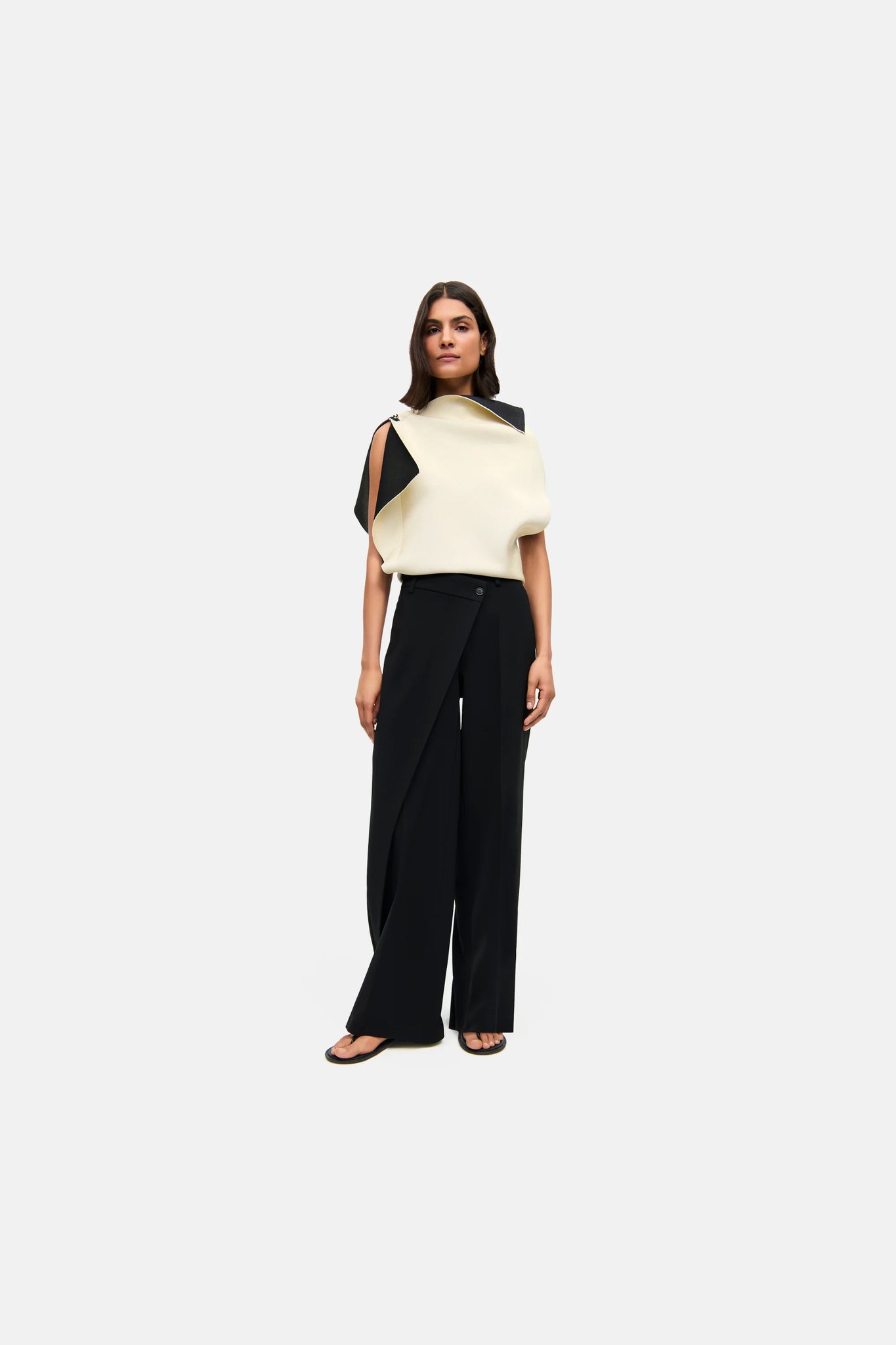 Anais Wrap Front