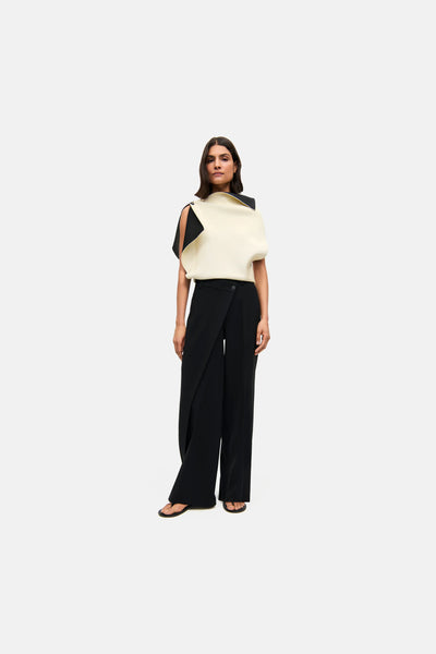 Anais Wrap Front