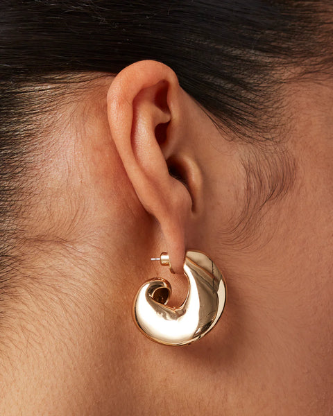 Gigi hoops