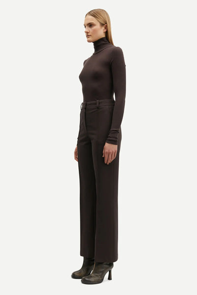 Sassonet Long Sleeve Turtleneck Top in Chocolate Brown