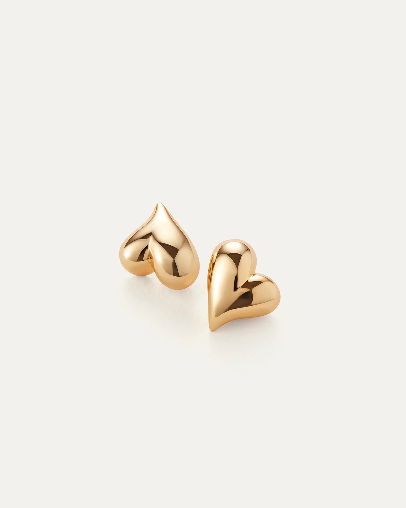 Art Heart Button Earing