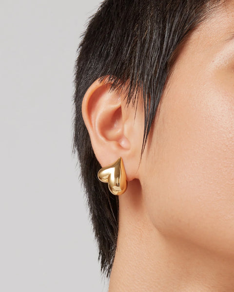 Art Heart Button Earing
