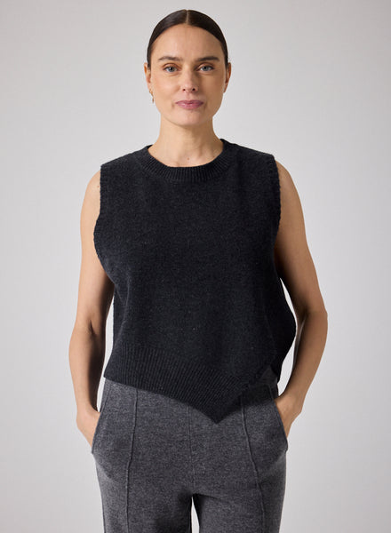 Leire Vest