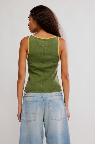 Moxie Tank