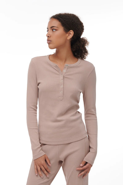 Elia Long Sleeve Henley